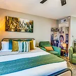 Exquisite Studio Pet-Friendly 10Mins From Downtown