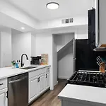 4Br Downtown Austin - Workspace & Near Soco