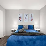 Cozy And Central Ut Moody
