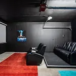 5Bd 3 Ba Atx Pool Hot Tub Theater Arcade