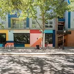 Upstay - Condo With Pool Gym Games And Bbq