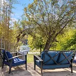 Austin Oasis Escape Walk To Lake And Near Boat Launch