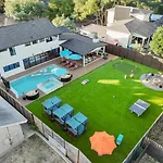 Most Epic Austin Experience! La Dolce Vita Villa