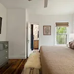 Charming Cherrywood Bungalow - 2Br - Firepit - Ut