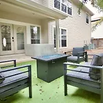 Prime Austin 6Beds With Hot Tub & Gym