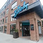 The Guild Music District | Red River St