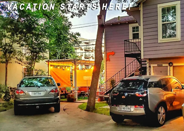 Ut Moody Center Downtown Eco Pecan Tree House Free Wifi Parking Quiet Office
