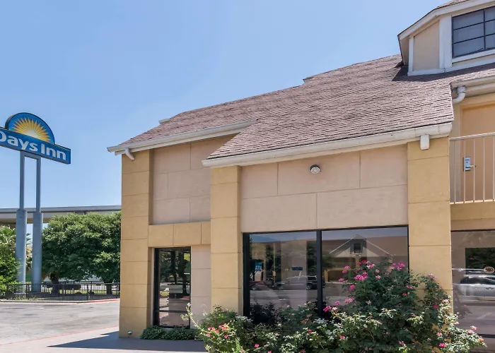 Days Inn South Austin