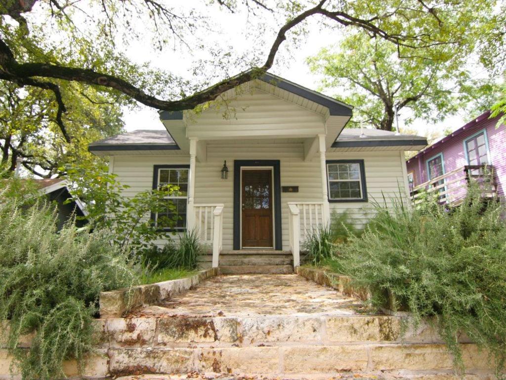 Clarksville Holiday home