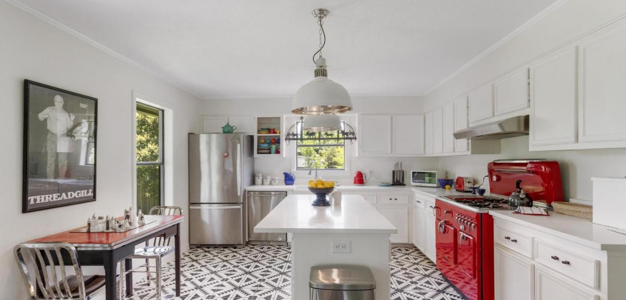 The Tire Swing Modern 3bd Gourmet Kitchen Awesome Local Holiday home
