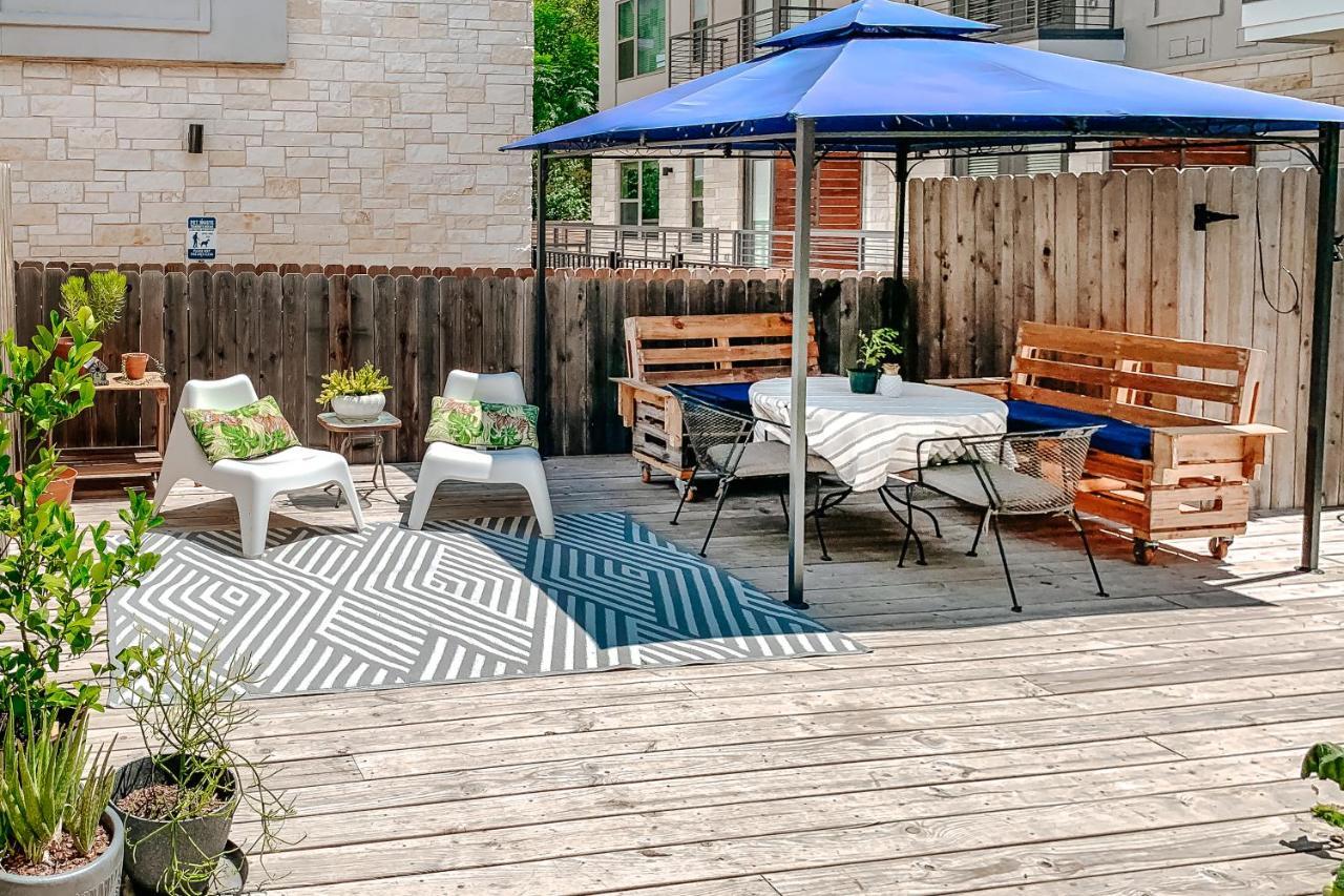 St Johns Apartment Austin