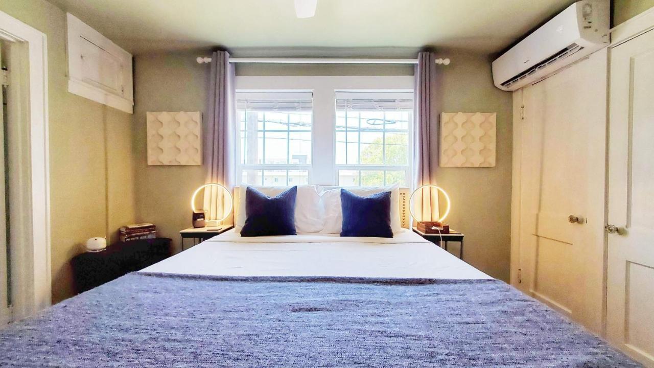Holiday home Ut Moody Center Downtown Eco Pecan Tree House Free Wifi Parking Quiet Office *