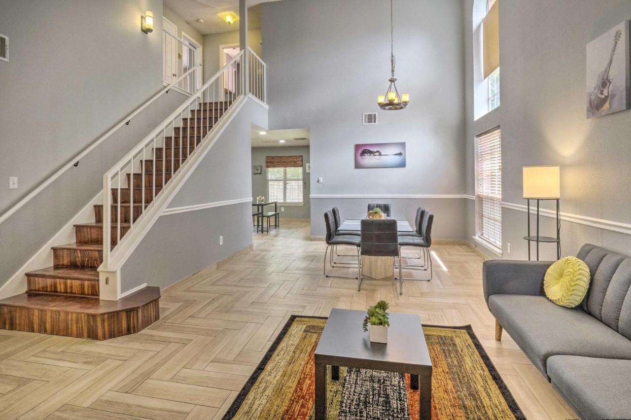 Holiday home House With Back Yard - 15 Mi To Downtown