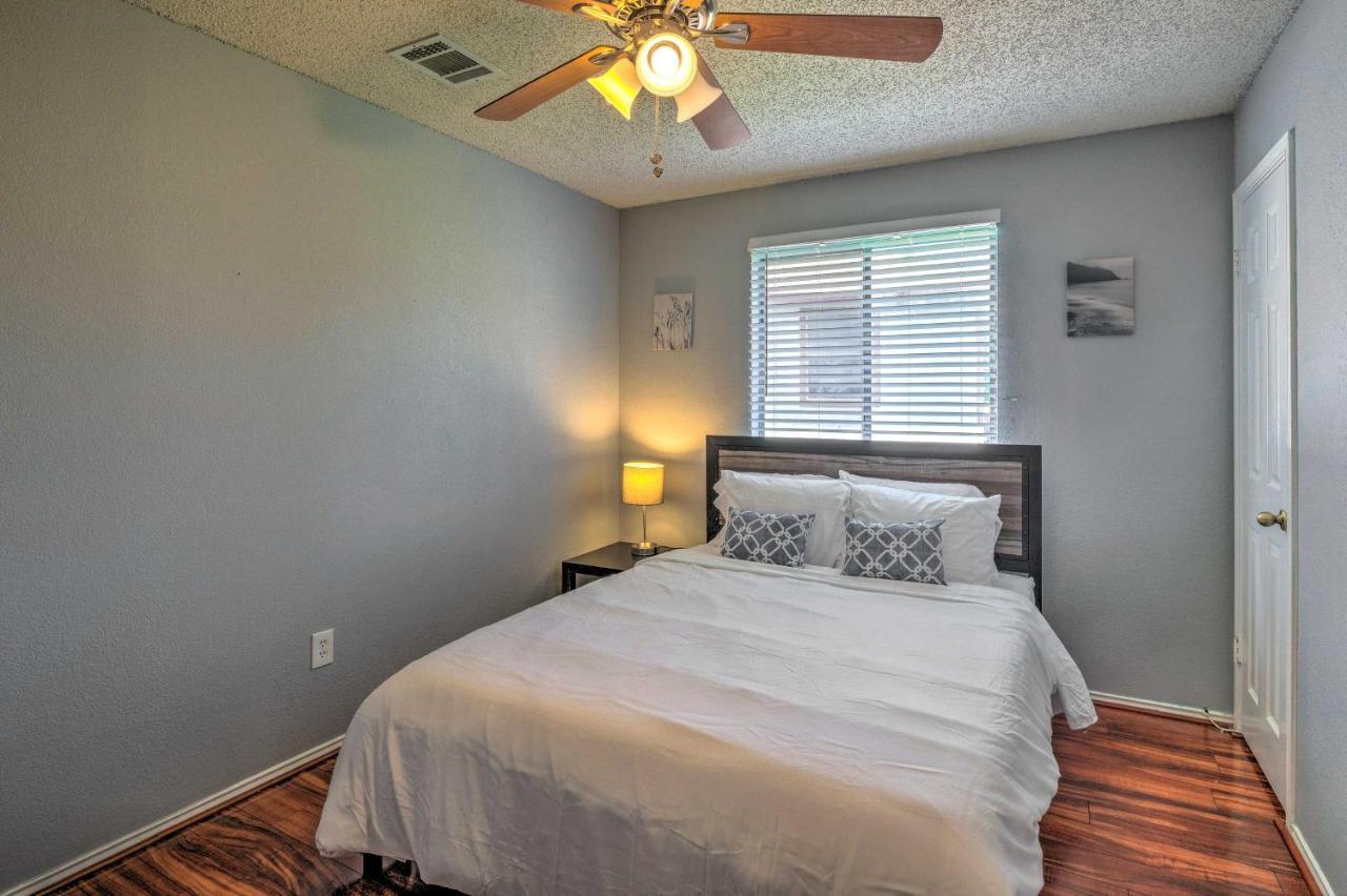 House With Back Yard - 15 Mi To Downtown *
