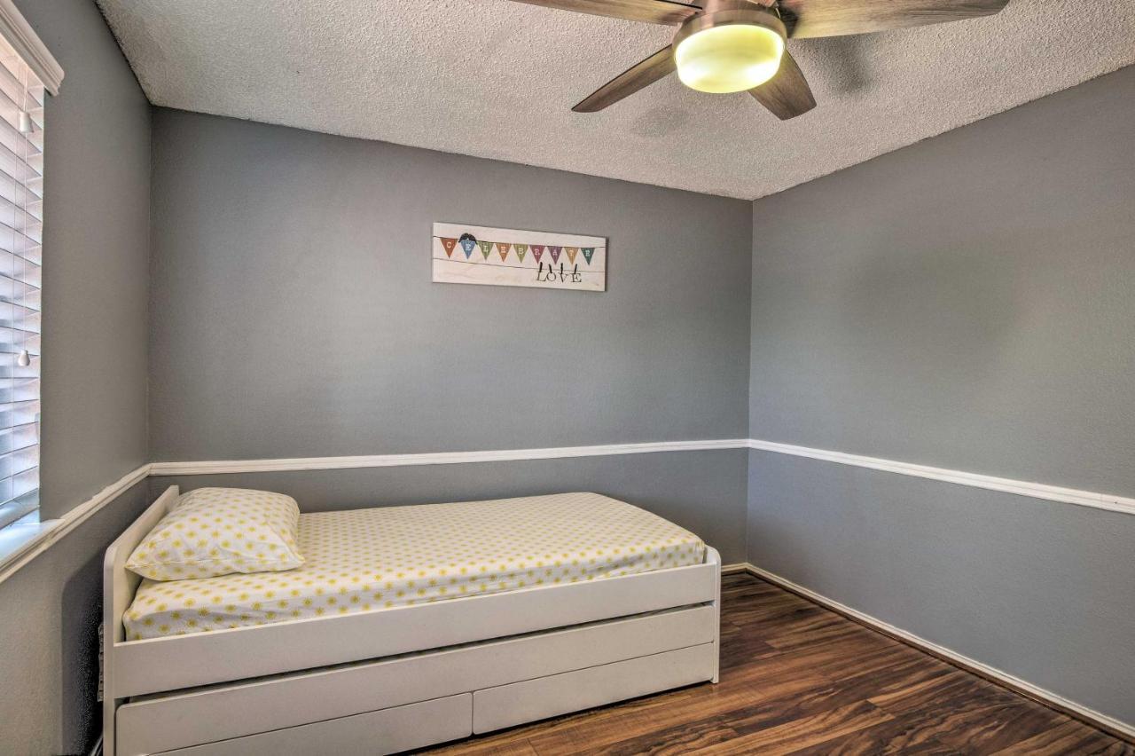 House With Back Yard - 15 Mi To Downtown Austin