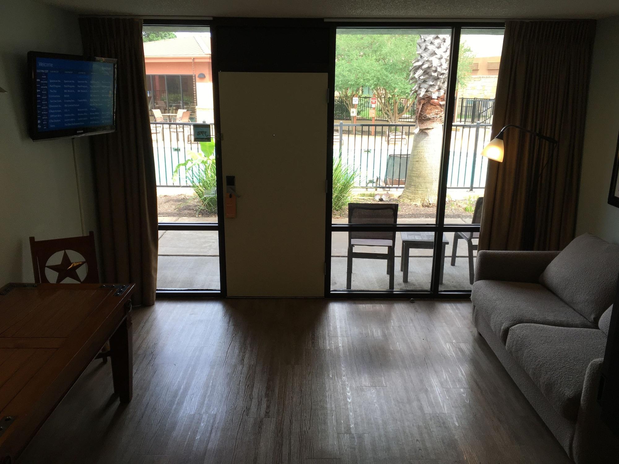 Wyndham Garden 3*