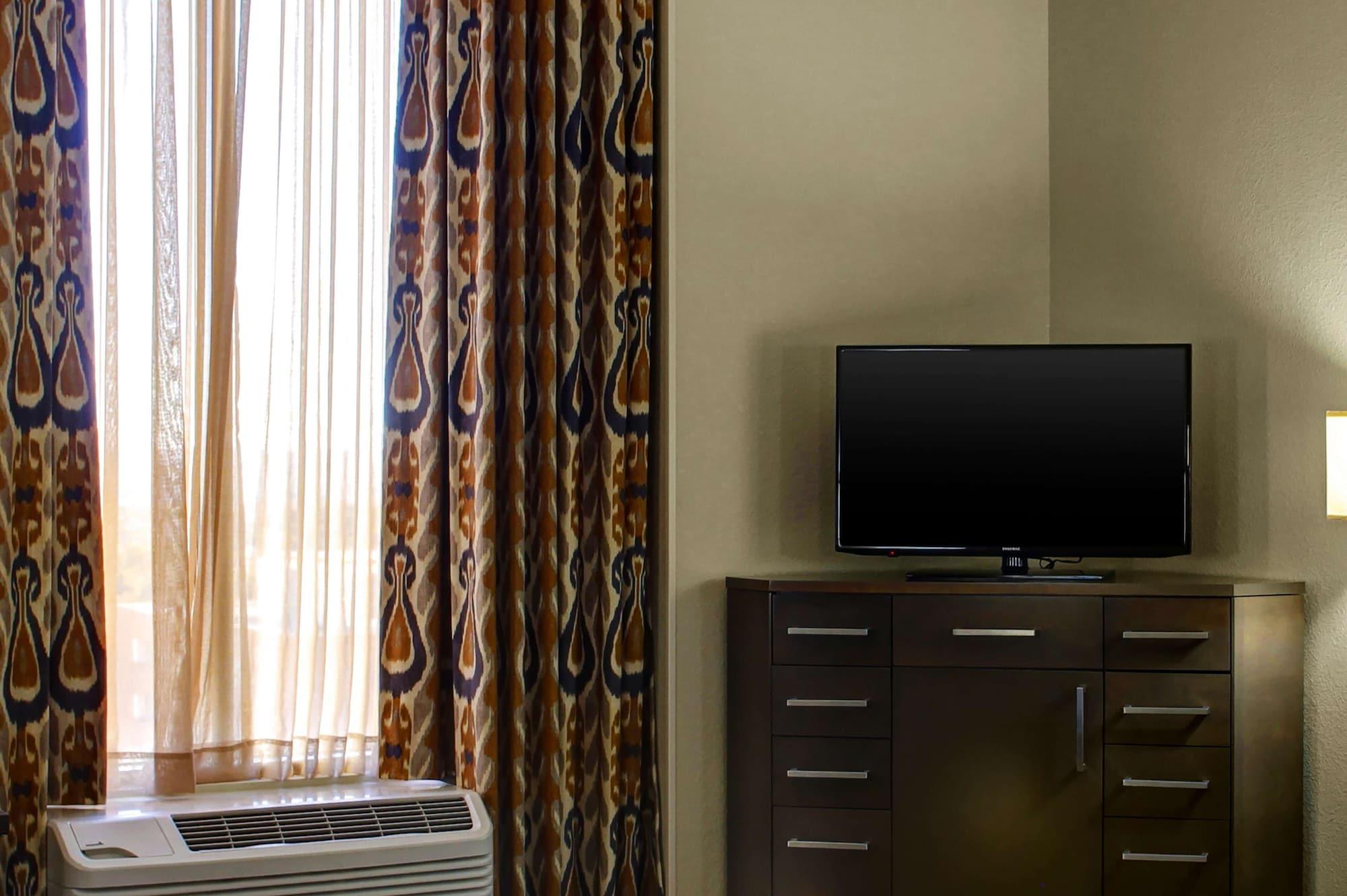 Hampton And Capitol Hotel 3*