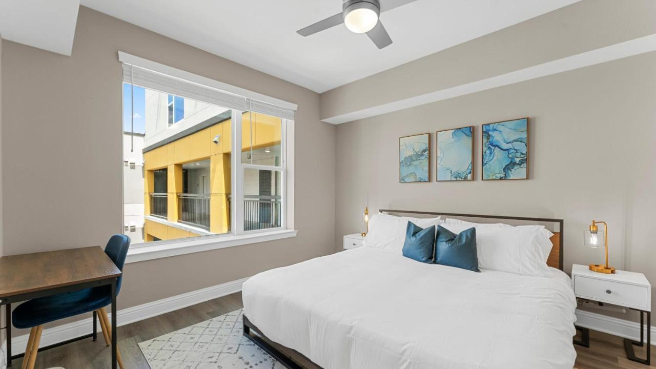 Vivant - 2Br - Luxe & Airy King Beds Suites Close To Downtown *
