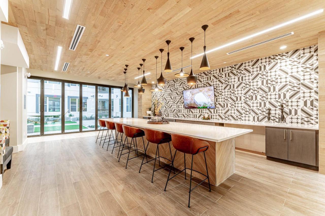 Vivant - 2Br - Luxe & Airy King Beds Suites Close To Downtown * Austin