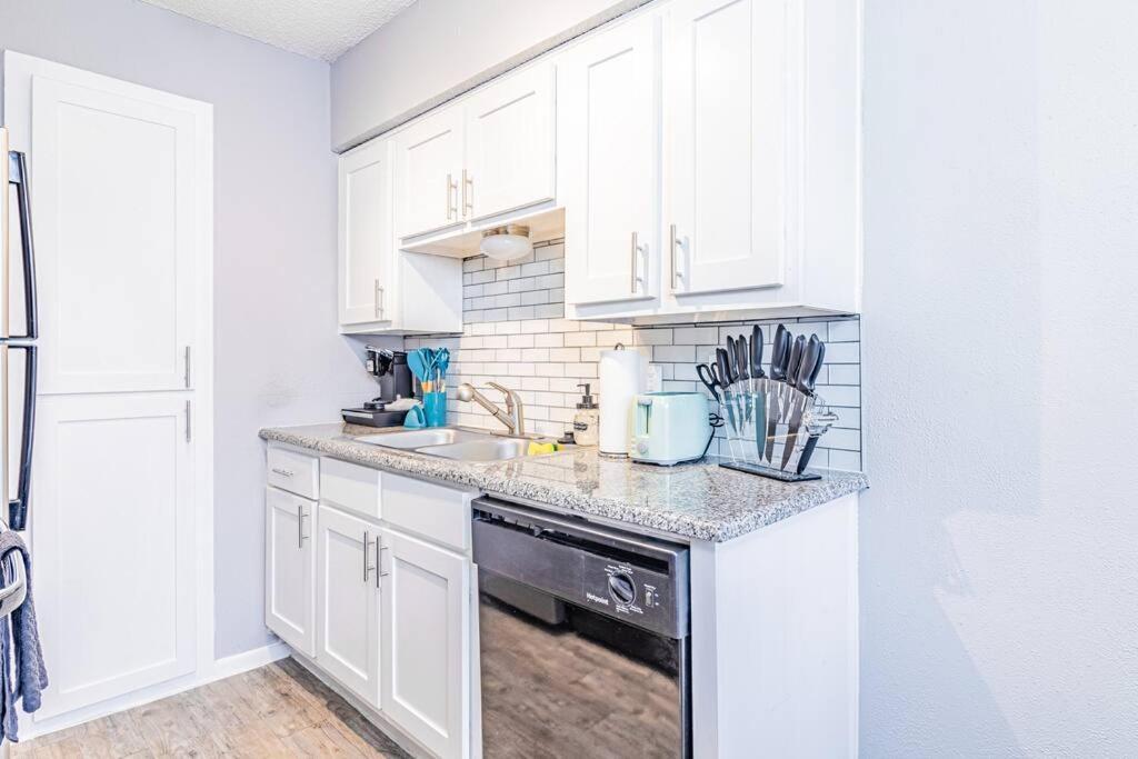 1br King Bed Suites, Close To Downtown & Domain * Austin