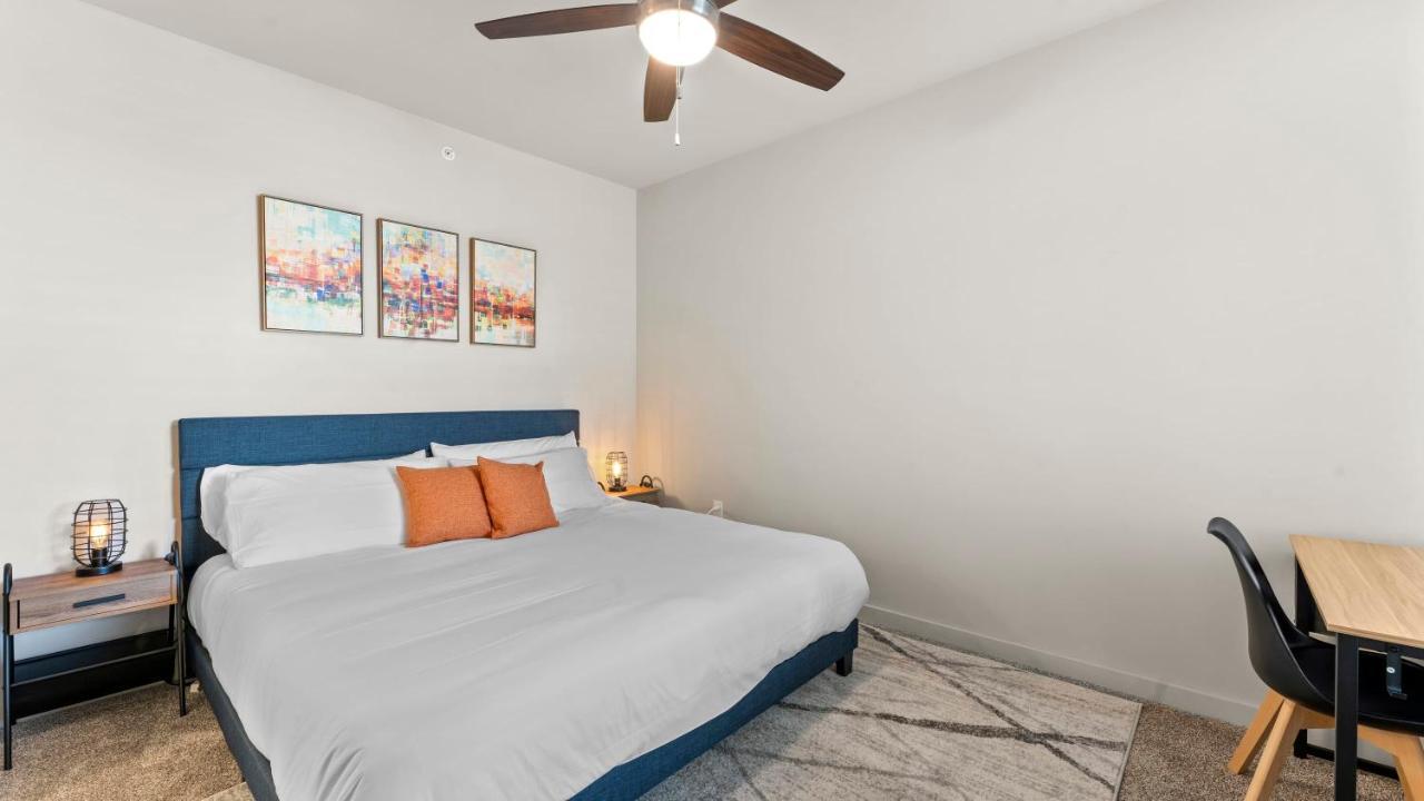 Luxury Central Apts - Free Parking, Gym, Fast Wifi Apartment *