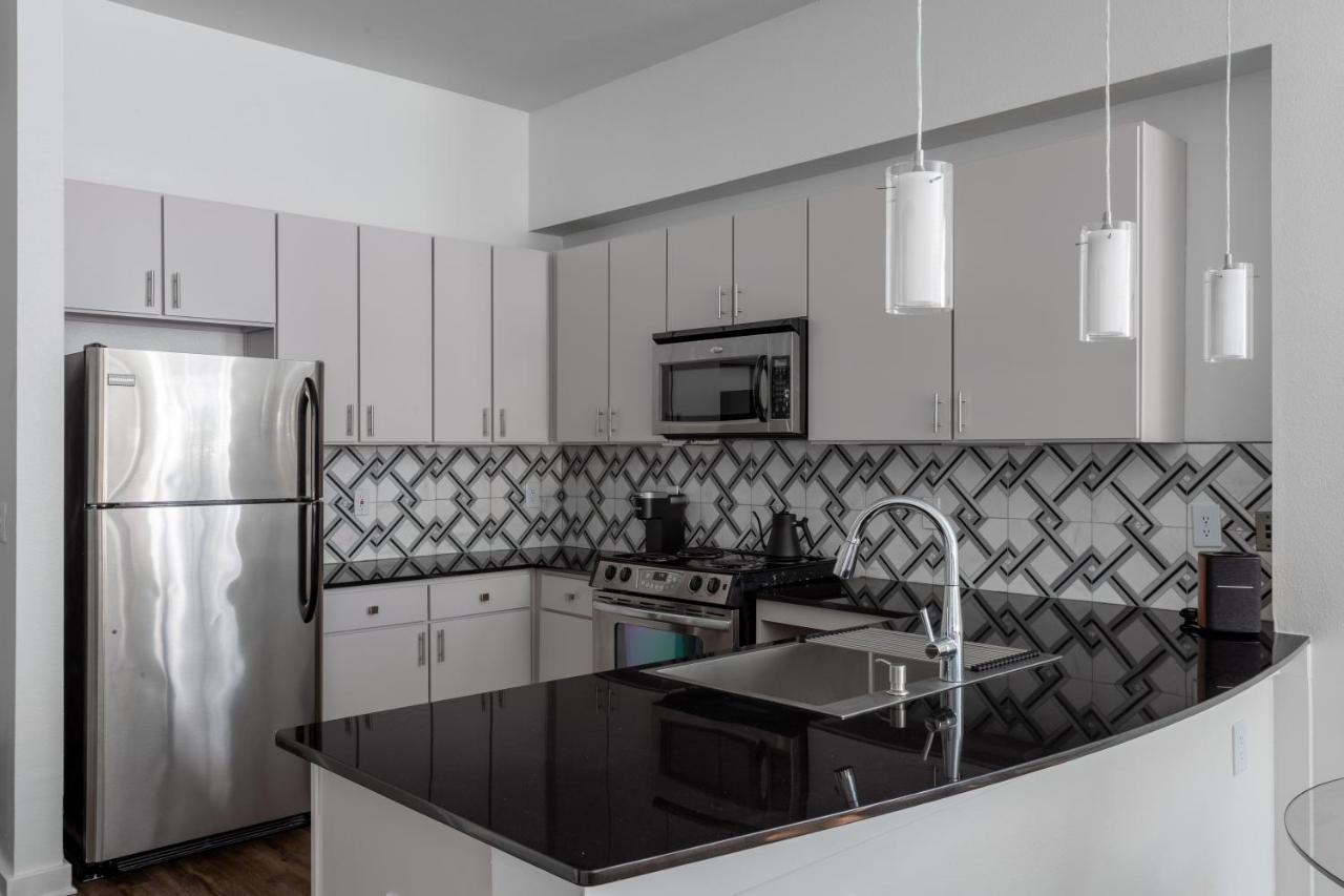 Locale South Congress - 4*