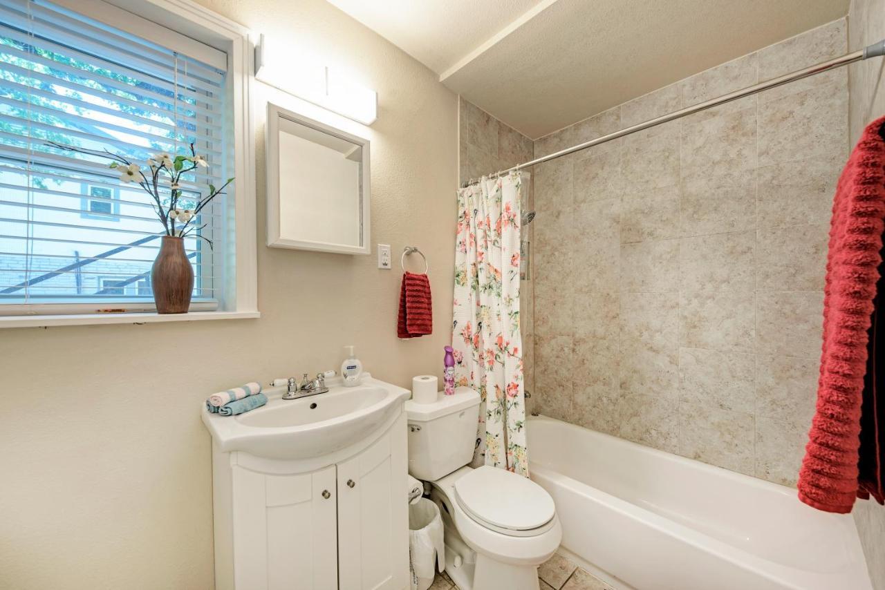 Holiday home Downtown, Convention Center, Capitol, Zilker Park, Lake, 6th St, Domain Austin
