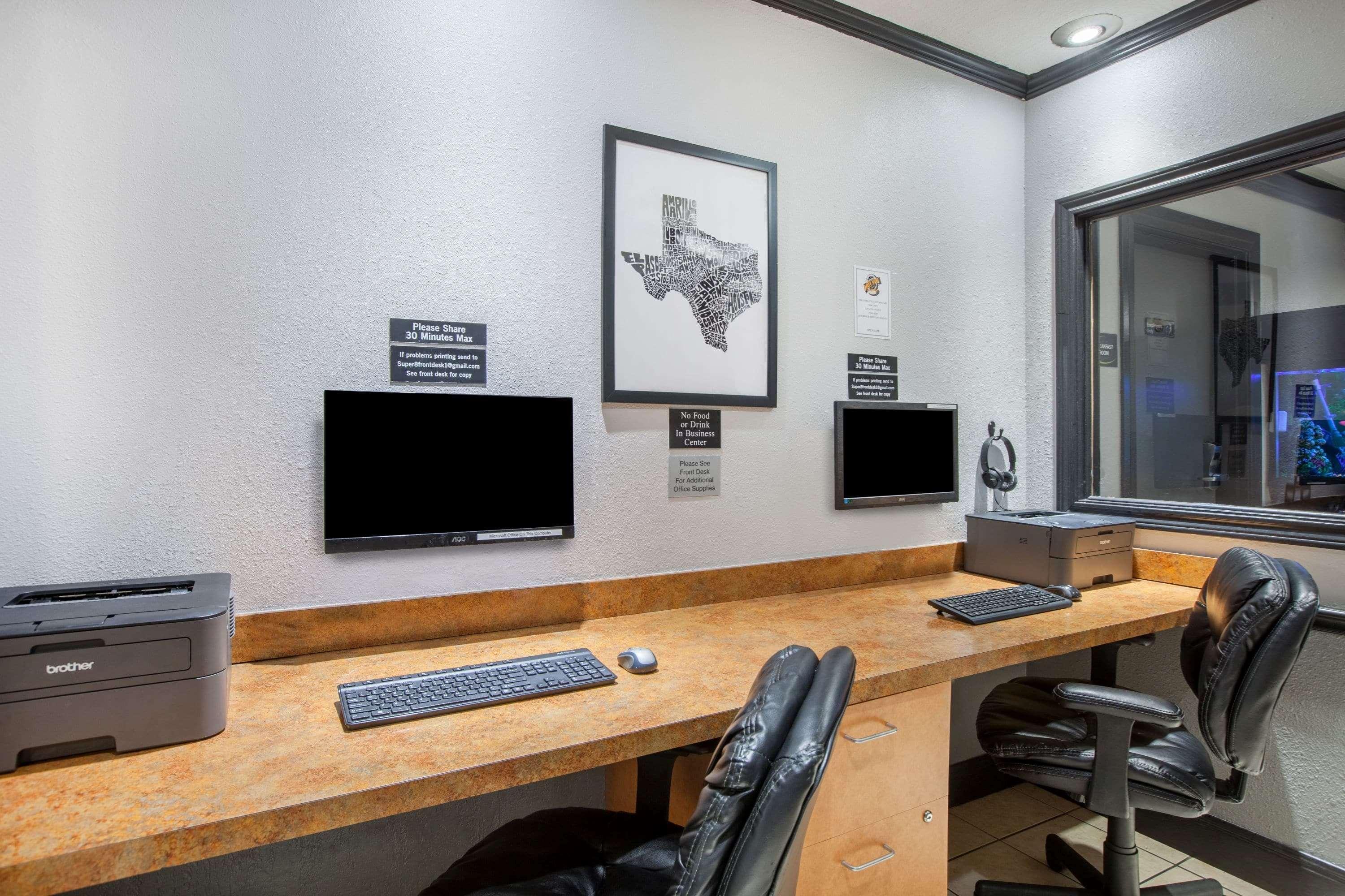 Super 8 By Wyndham University/downtown Area 2* Austin