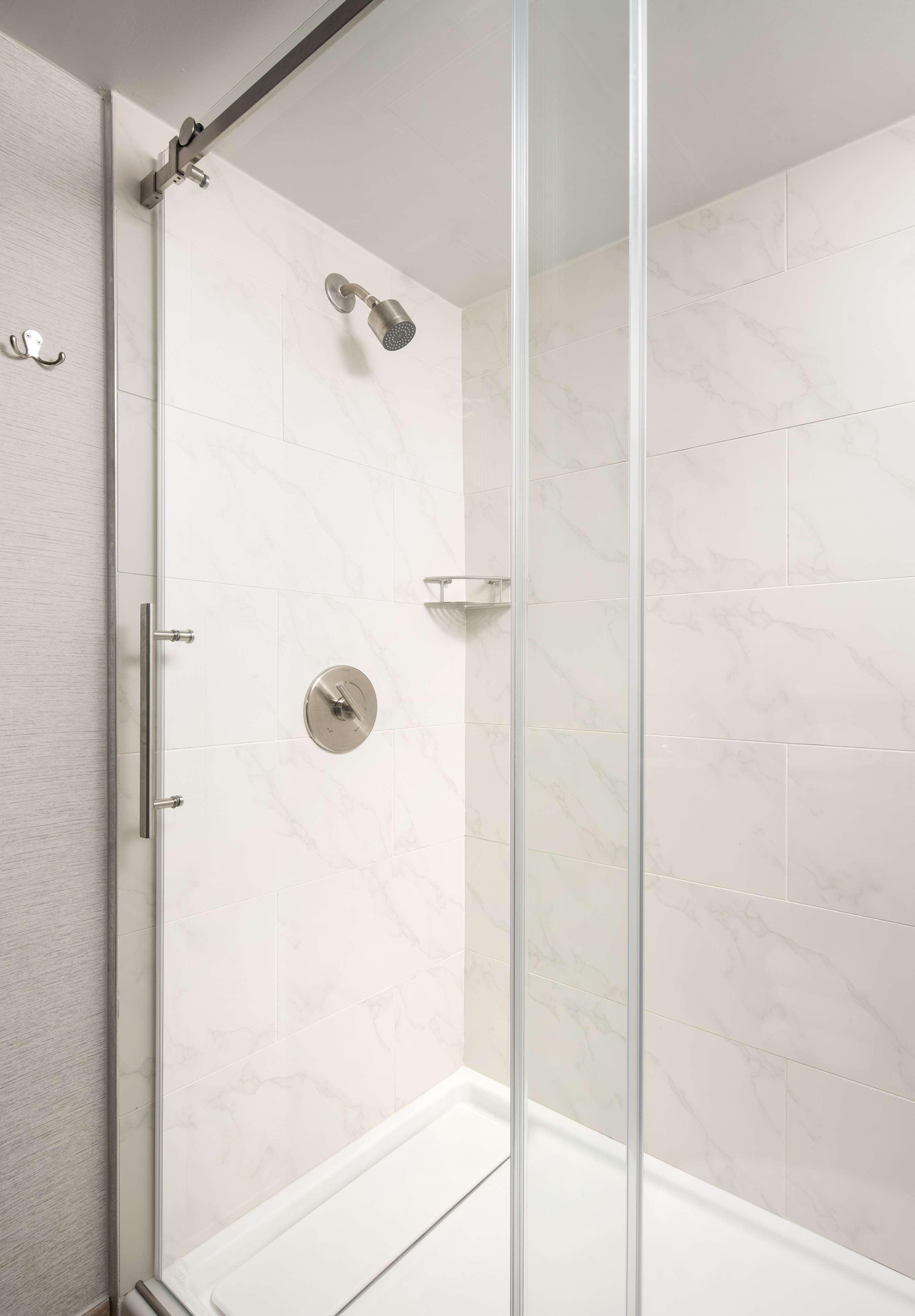 Embassy By Hilton 3*