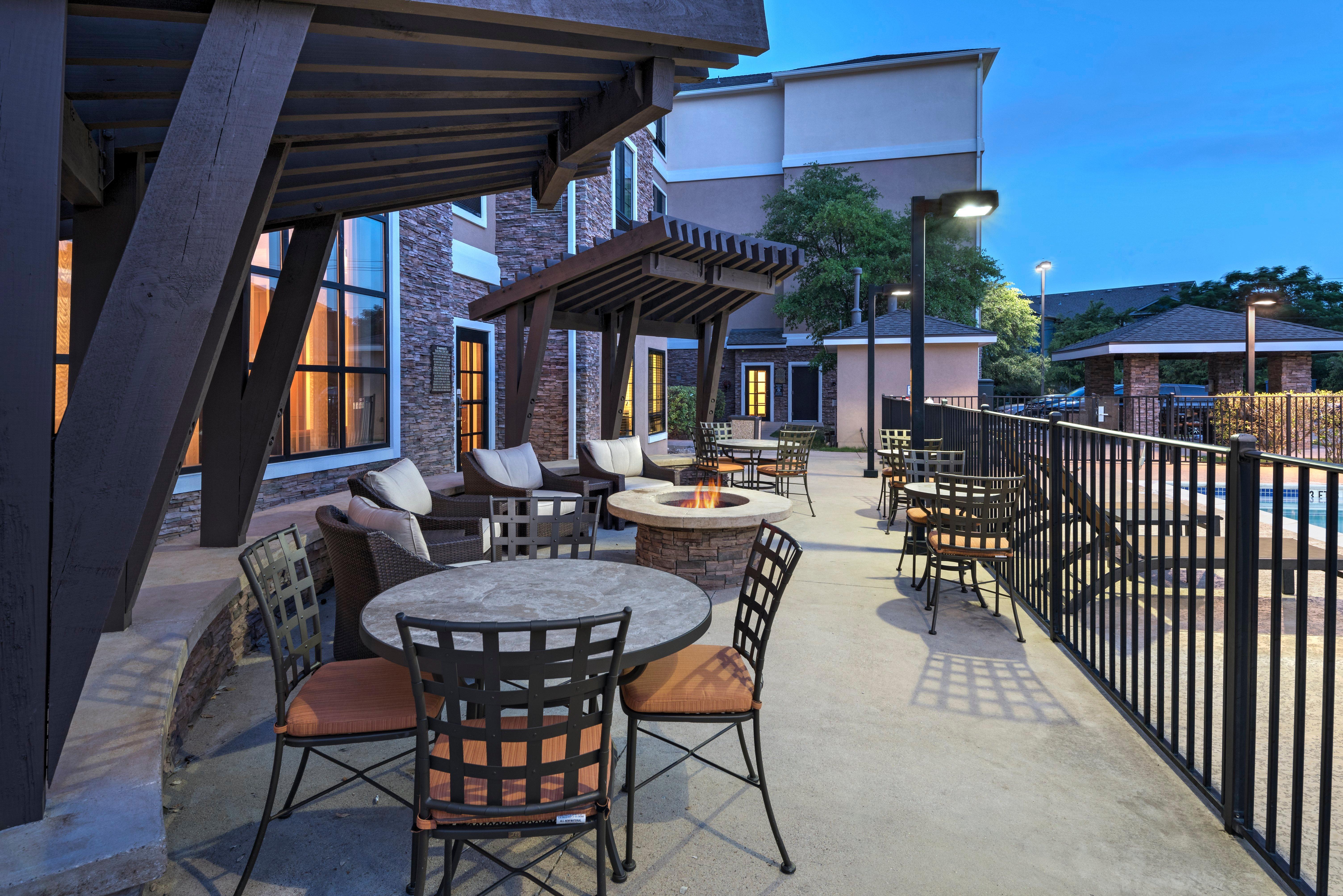 Staybridge Northwest By Ihg Hotel 3*