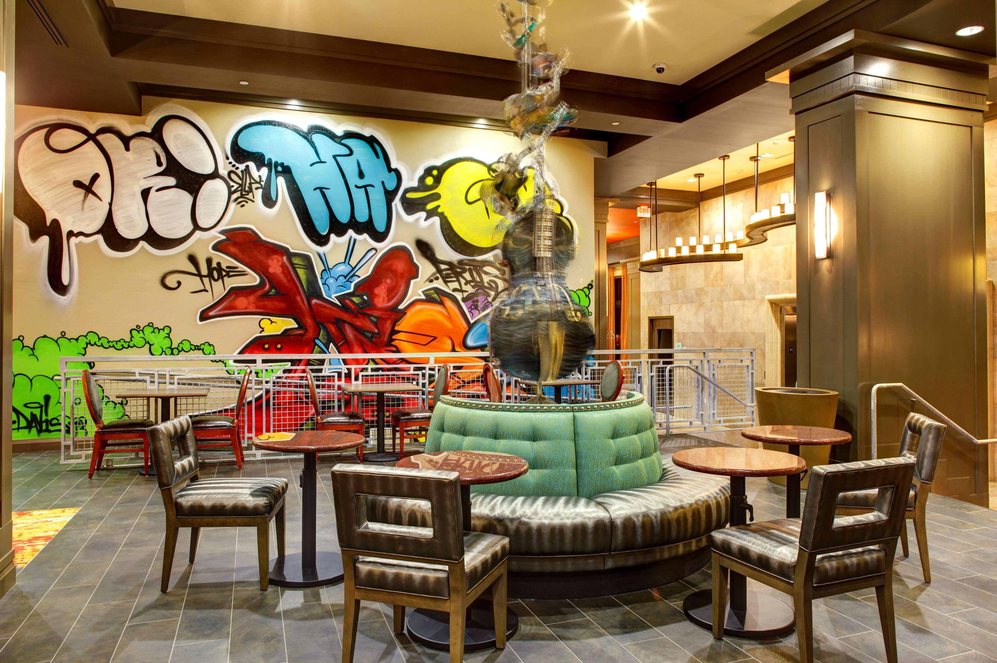 Hampton And Capitol Hotel Austin