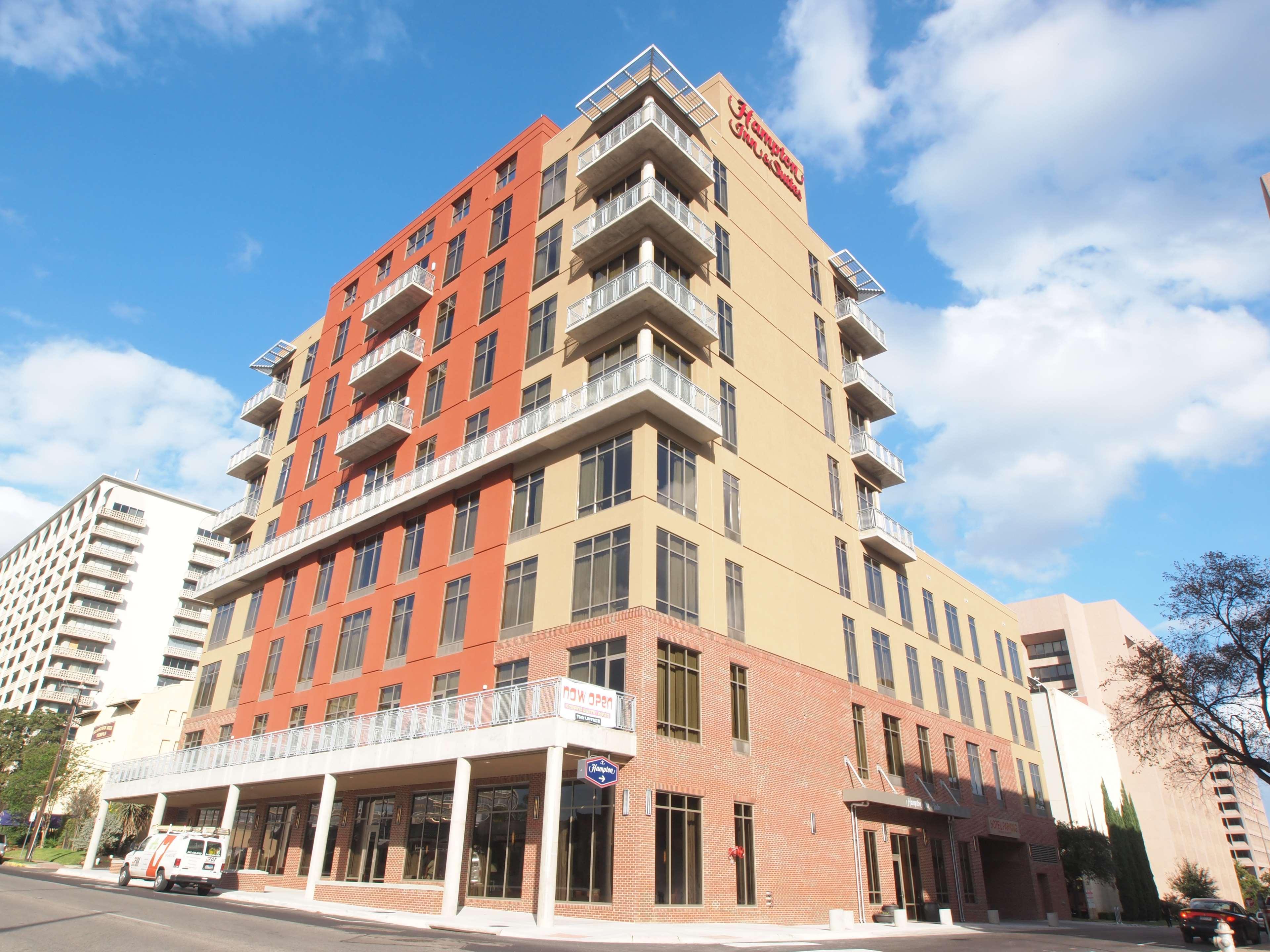 Hampton And Capitol Hotel 3*