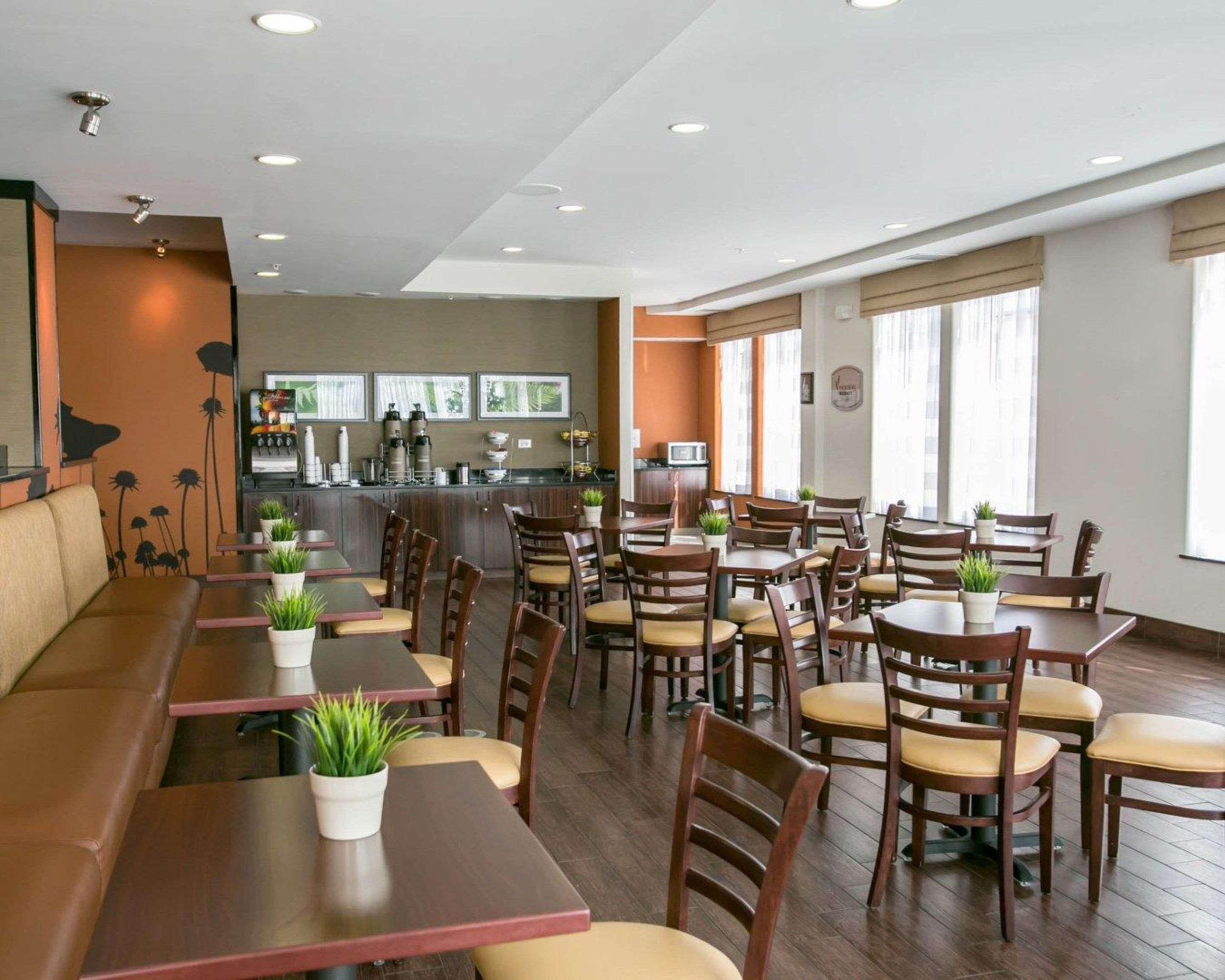 Hotel Sleep & - Tech Center