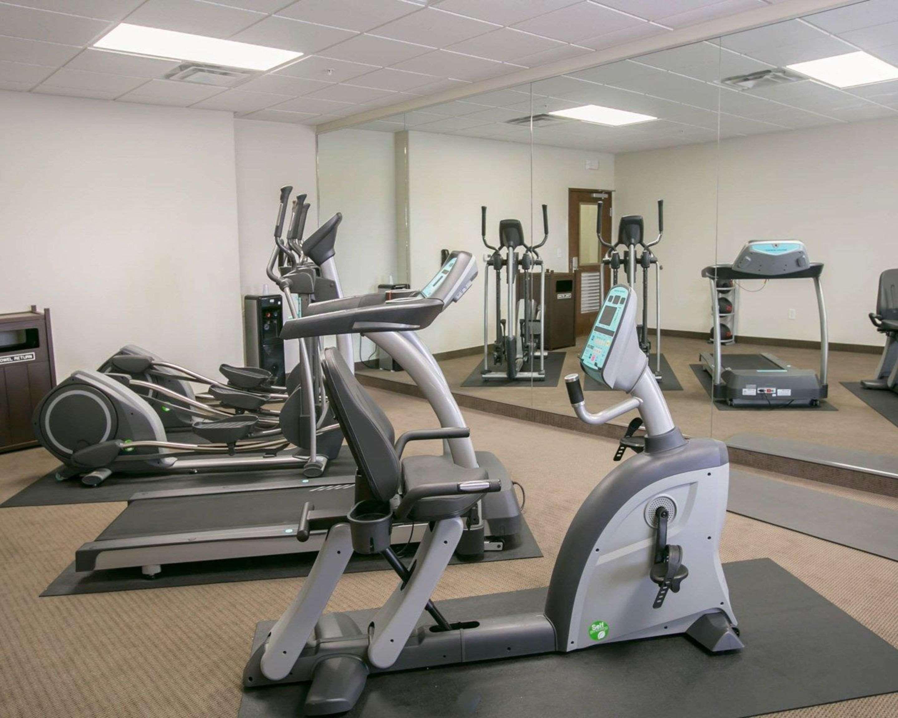Sleep & - Tech Center Hotel