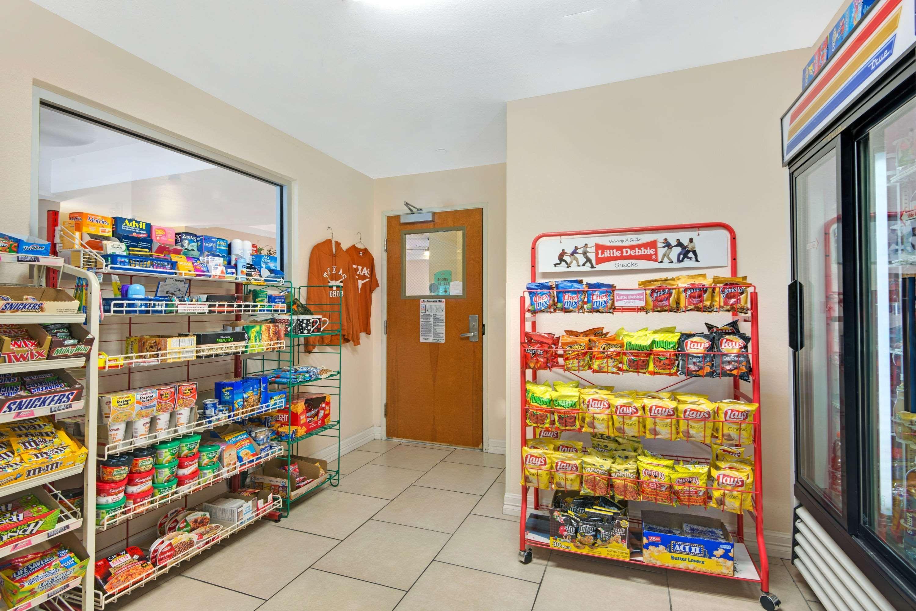 Super 8 By Wyndham Austin/airport North 2* Austin