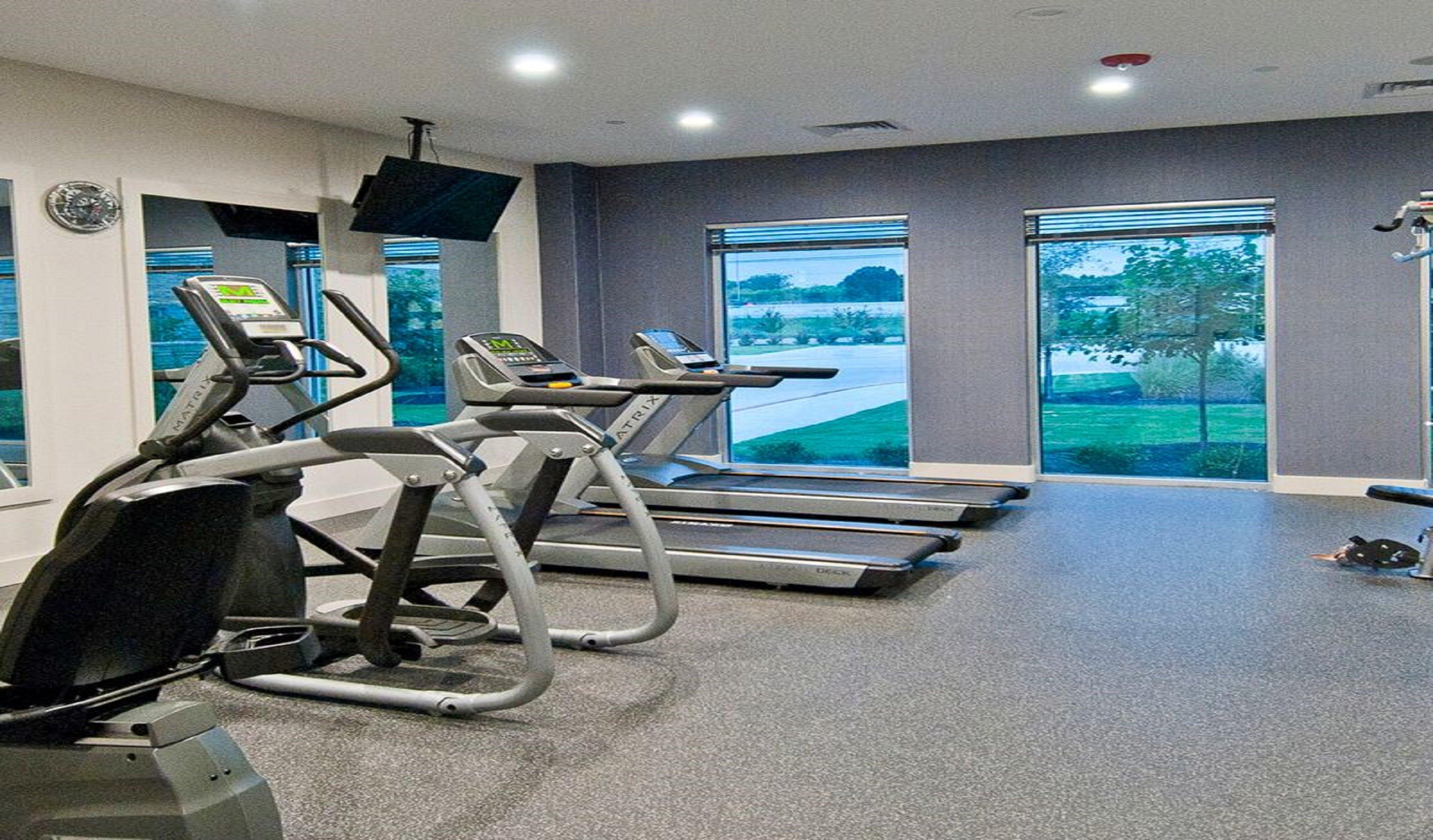 Airport By Ihg Hotel 3*