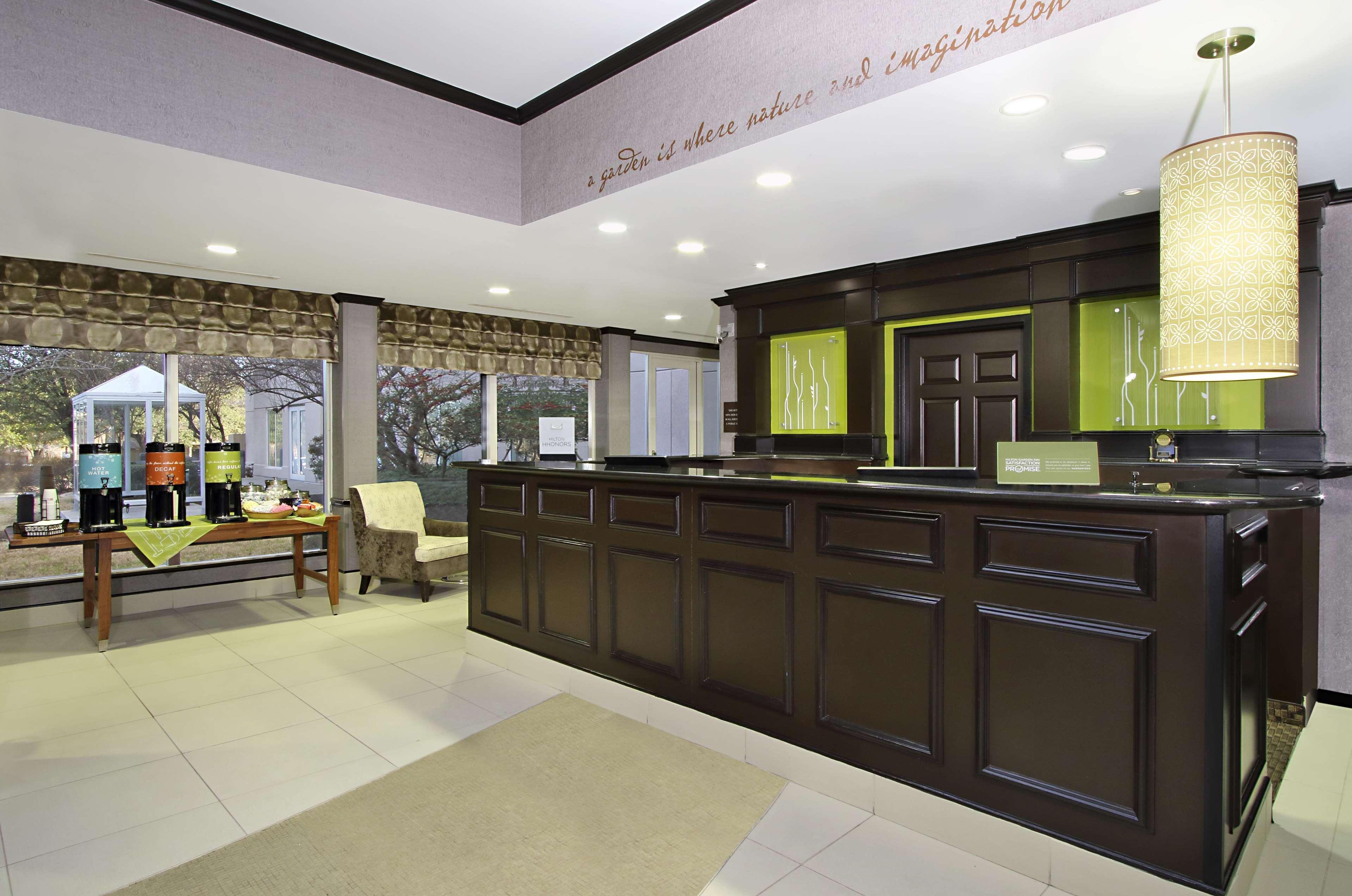 Hilton Garden Northwest/arboretum Hotel Austin