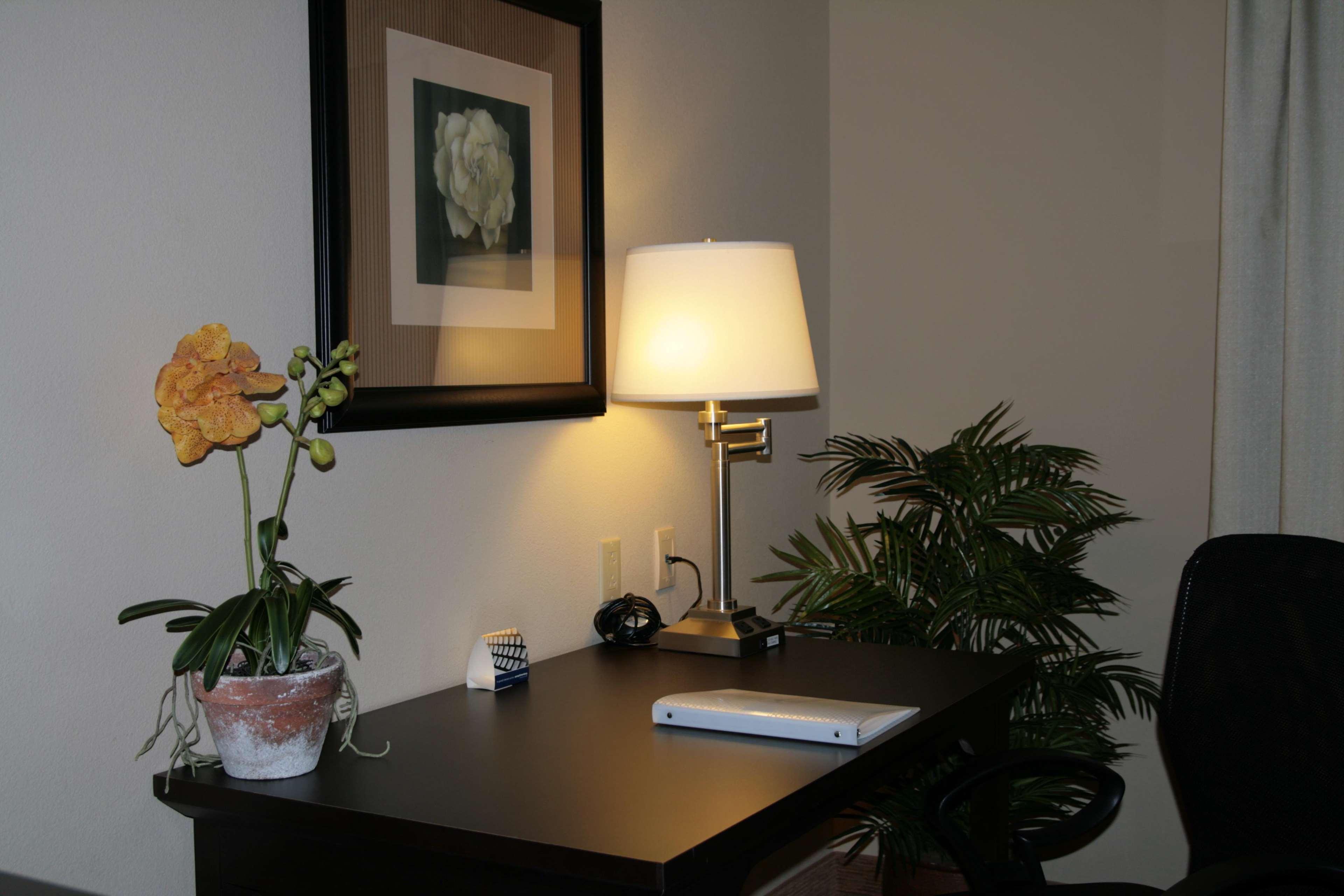 Hampton & Cedar Park-lakeline Hotel Austin