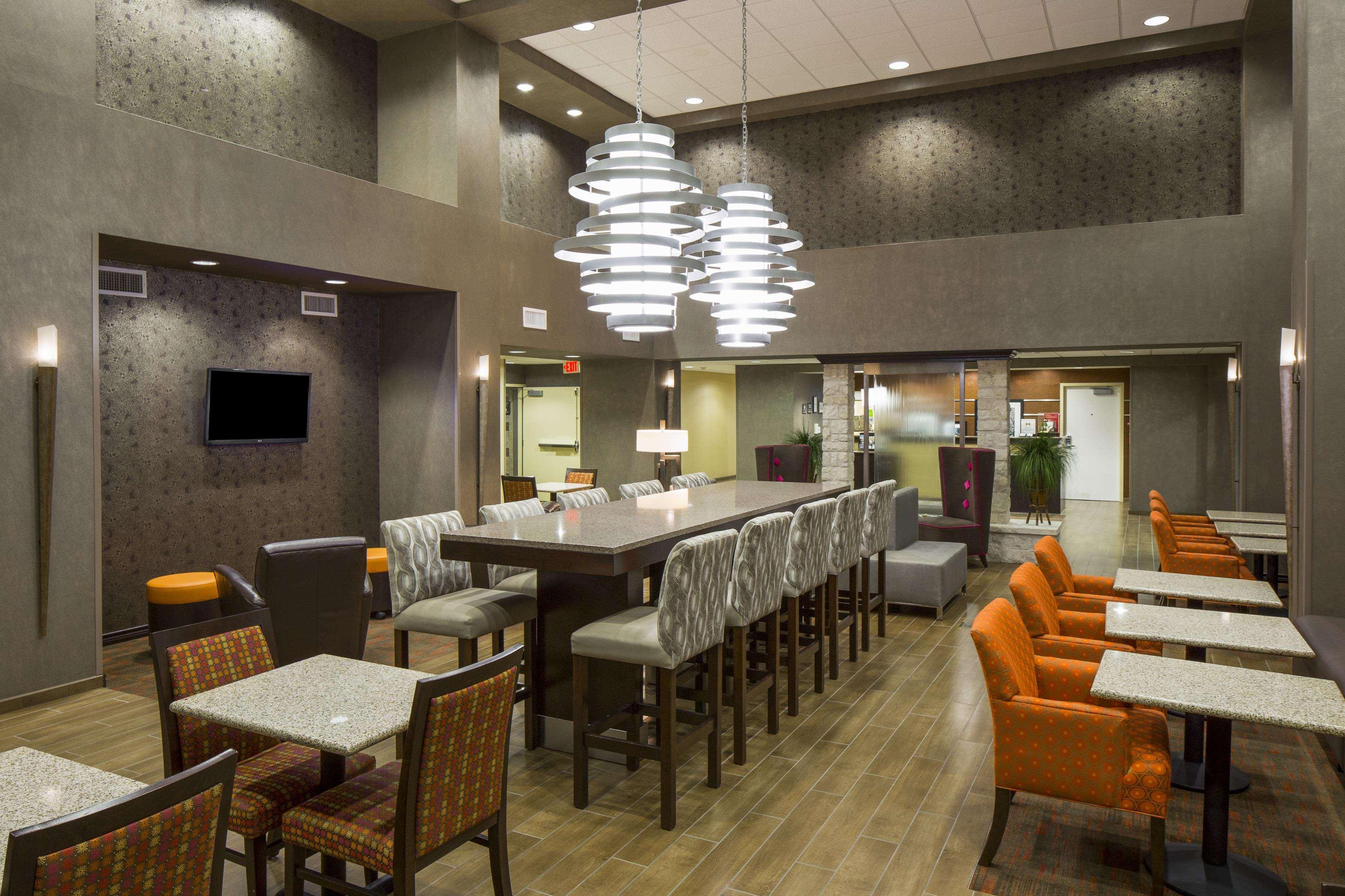 Hampton & Cedar Park-lakeline Hotel