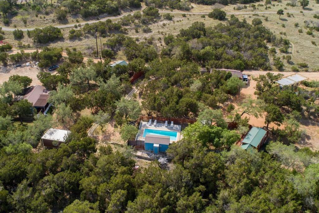 Fox Tiny - The At Rim Rock Holiday home Austin