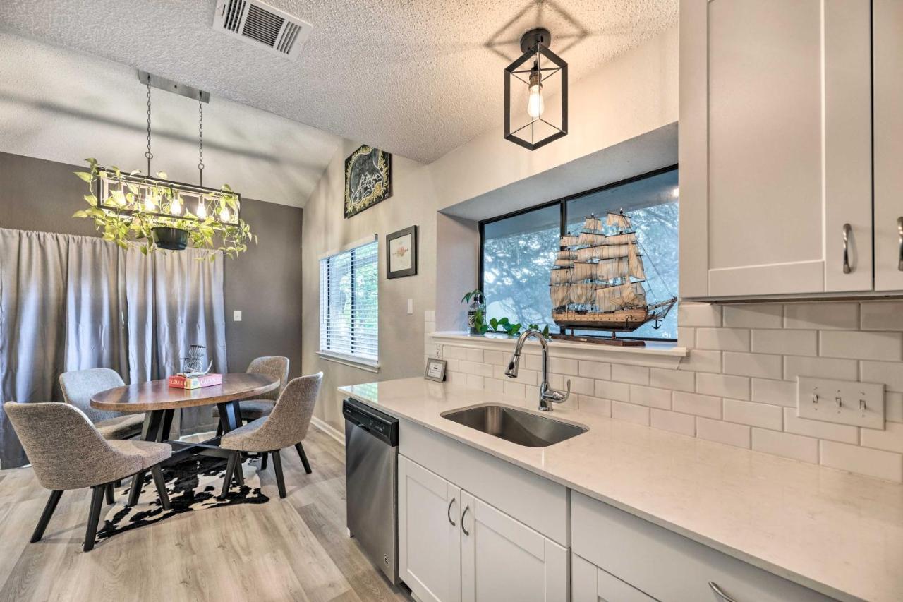 Gorgeous Getaway With Fire Pit About 8 Mi To Dtwn Holiday home