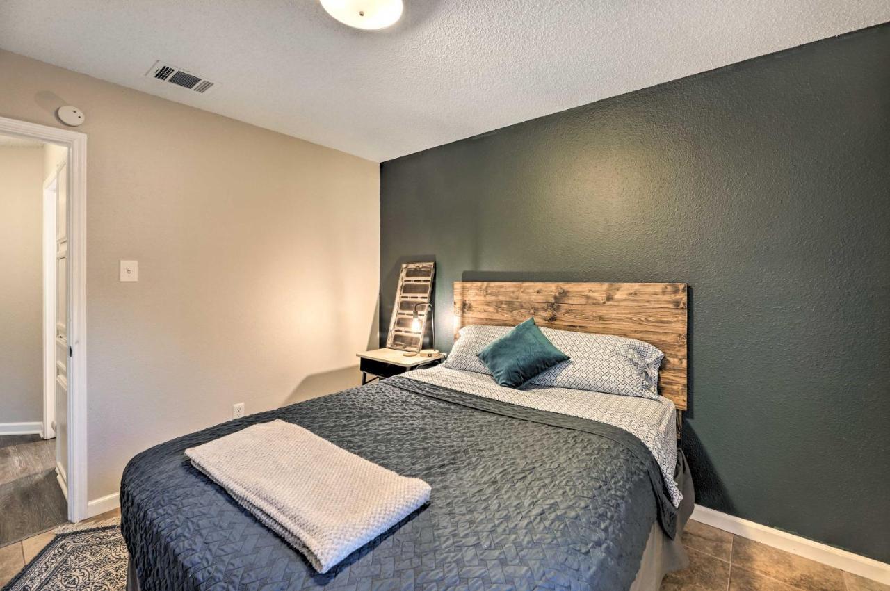 Holiday home Gorgeous Getaway With Fire Pit About 8 Mi To Dtwn *