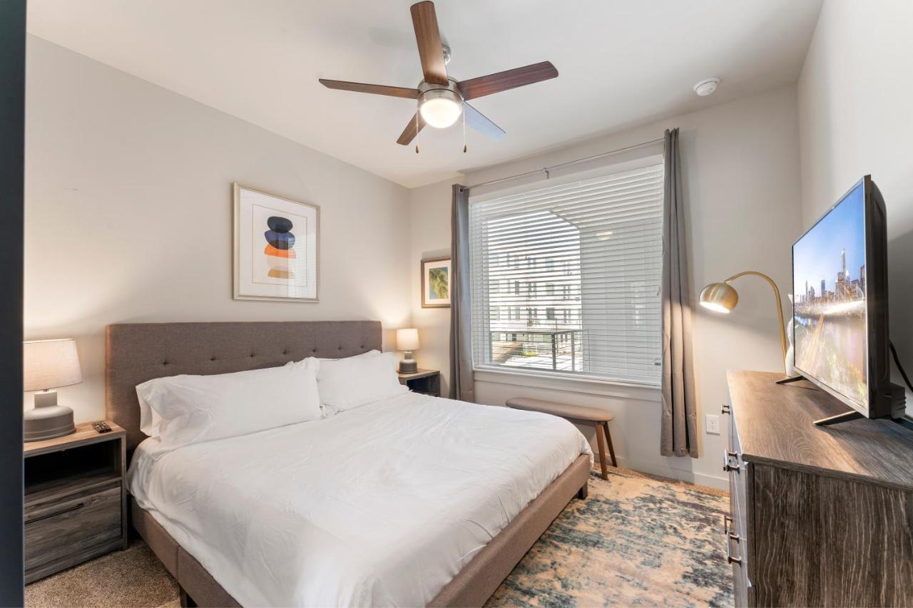 Luxury Central Apts - Free Parking, Gym, Fast Wifi Apartment *