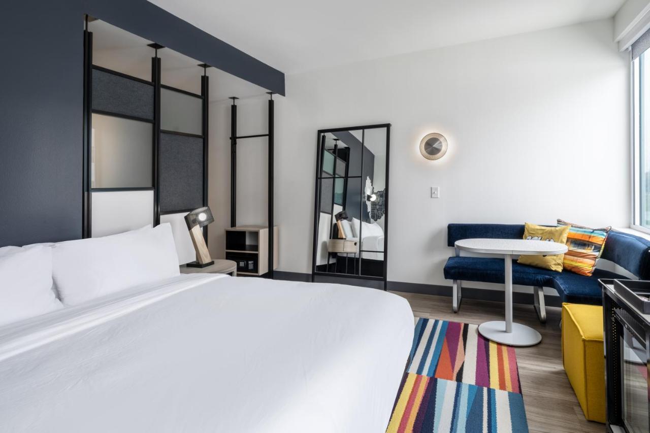 Aloft South 3*