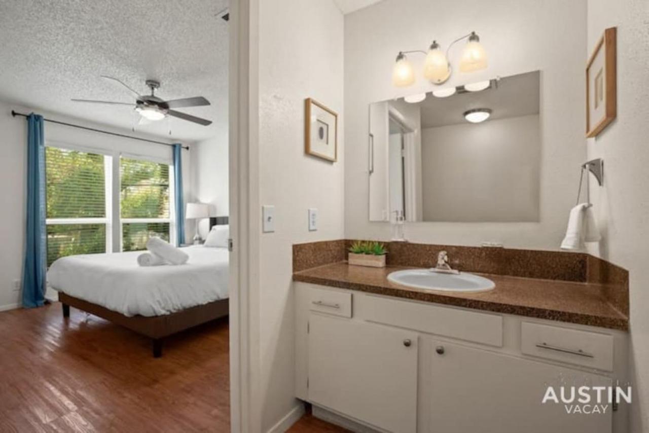 Wfh In Relaxing Clarksville Townhome With Parking