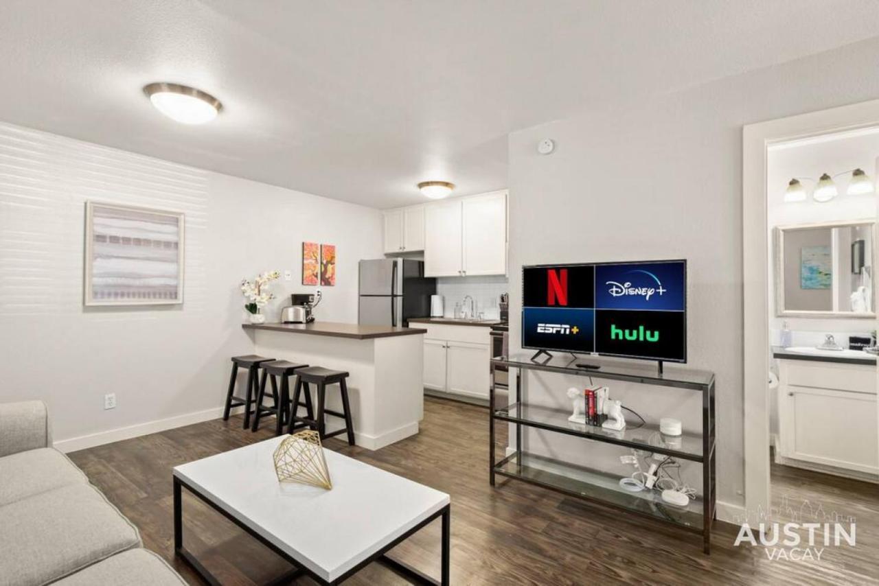 Walk To Zilker King Bed Pool Free Parking Apartment Austin