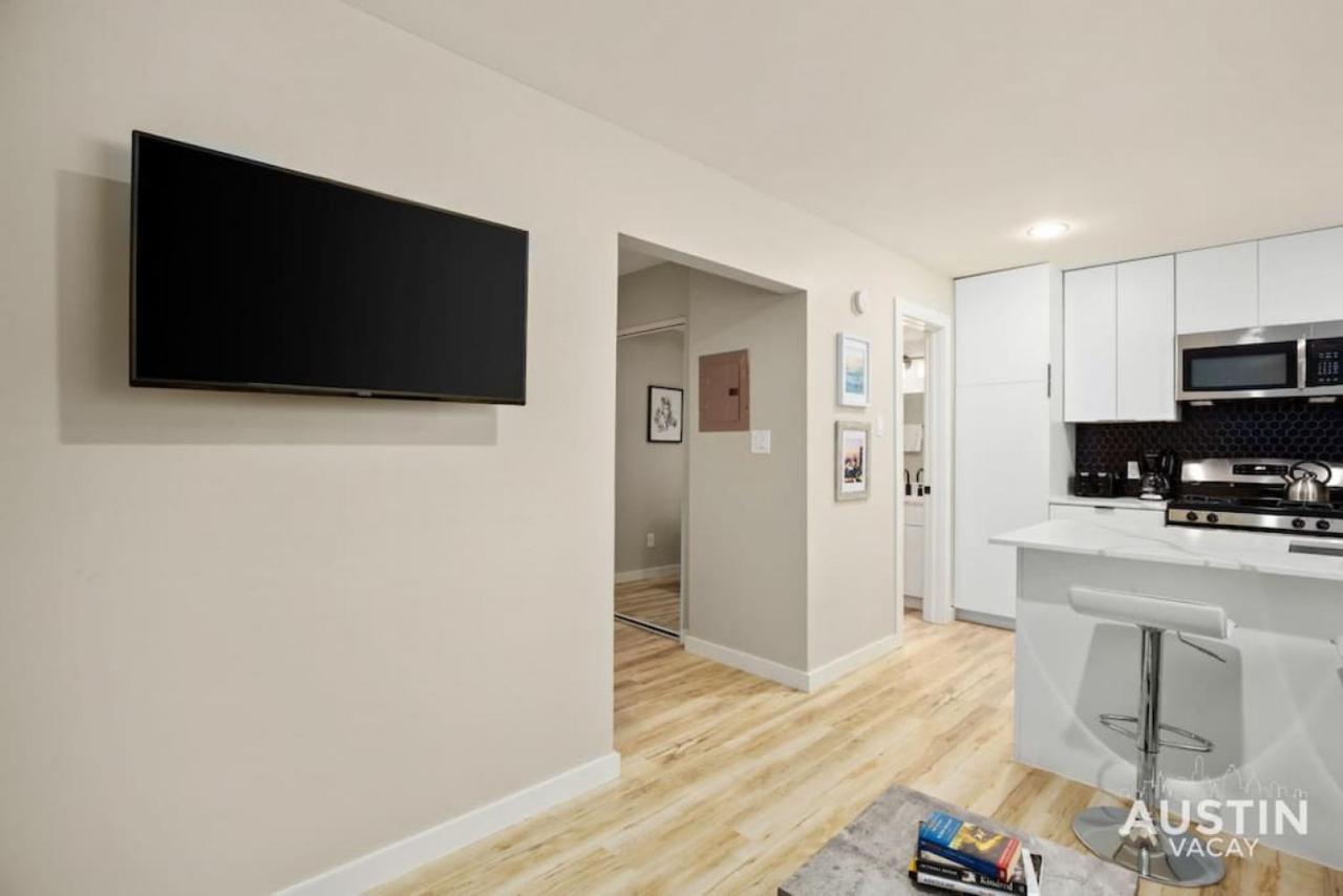 Apartment Easy Access To Ut Campus Shared Pool And Parking *