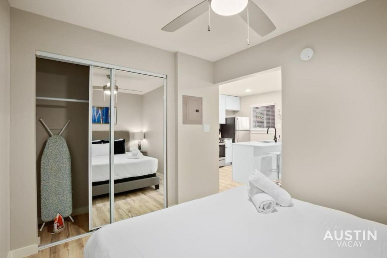Easy Access To Ut Campus Shared Pool And Parking *