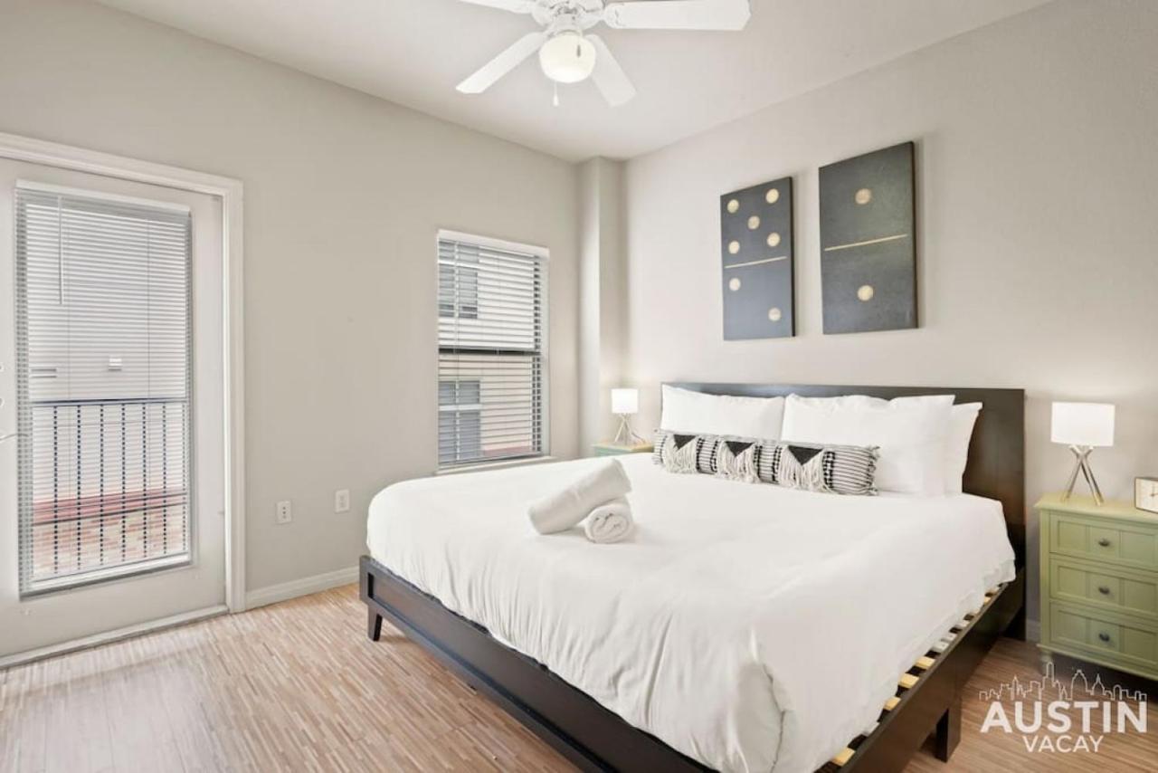 Perfect Location Near Ut And Large Patio With A View *
