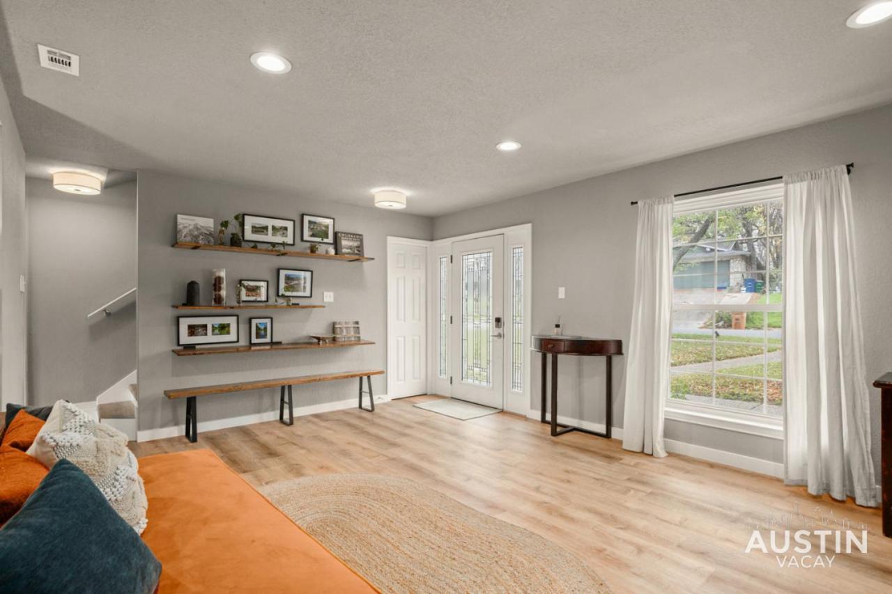 Entire Eastside W Space To Entertain And Yard Holiday home